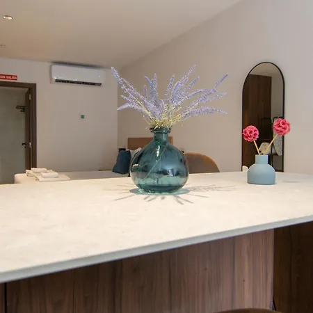 Vlc Host - Luz Casanova Appartement Valencia Buitenkant foto