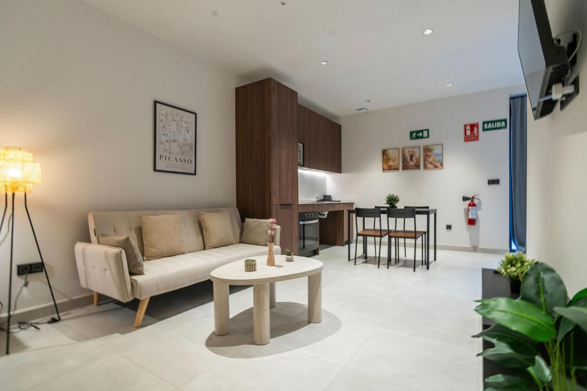 Vlc Host - Luz Casanova Appartement